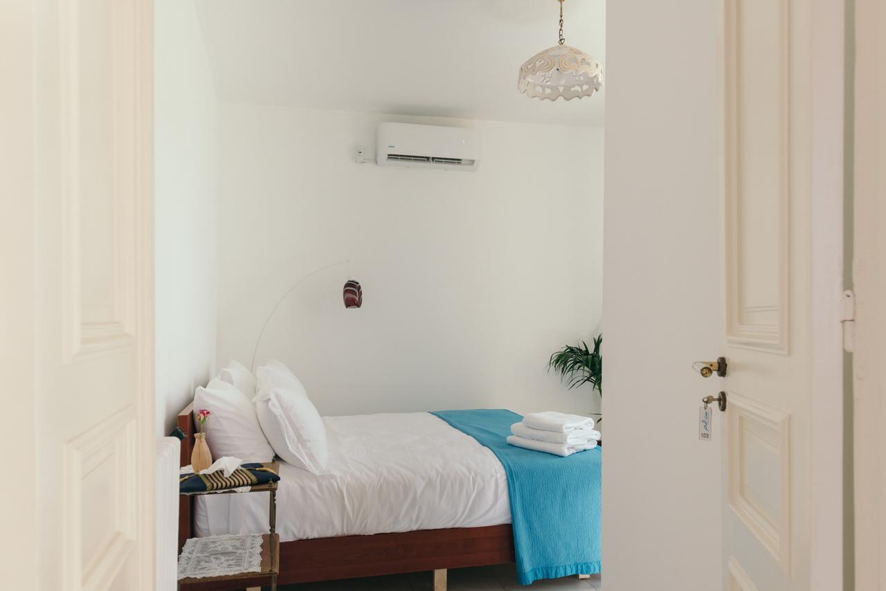 Hotel Beit El Bahr Ţabarjā Esterno foto